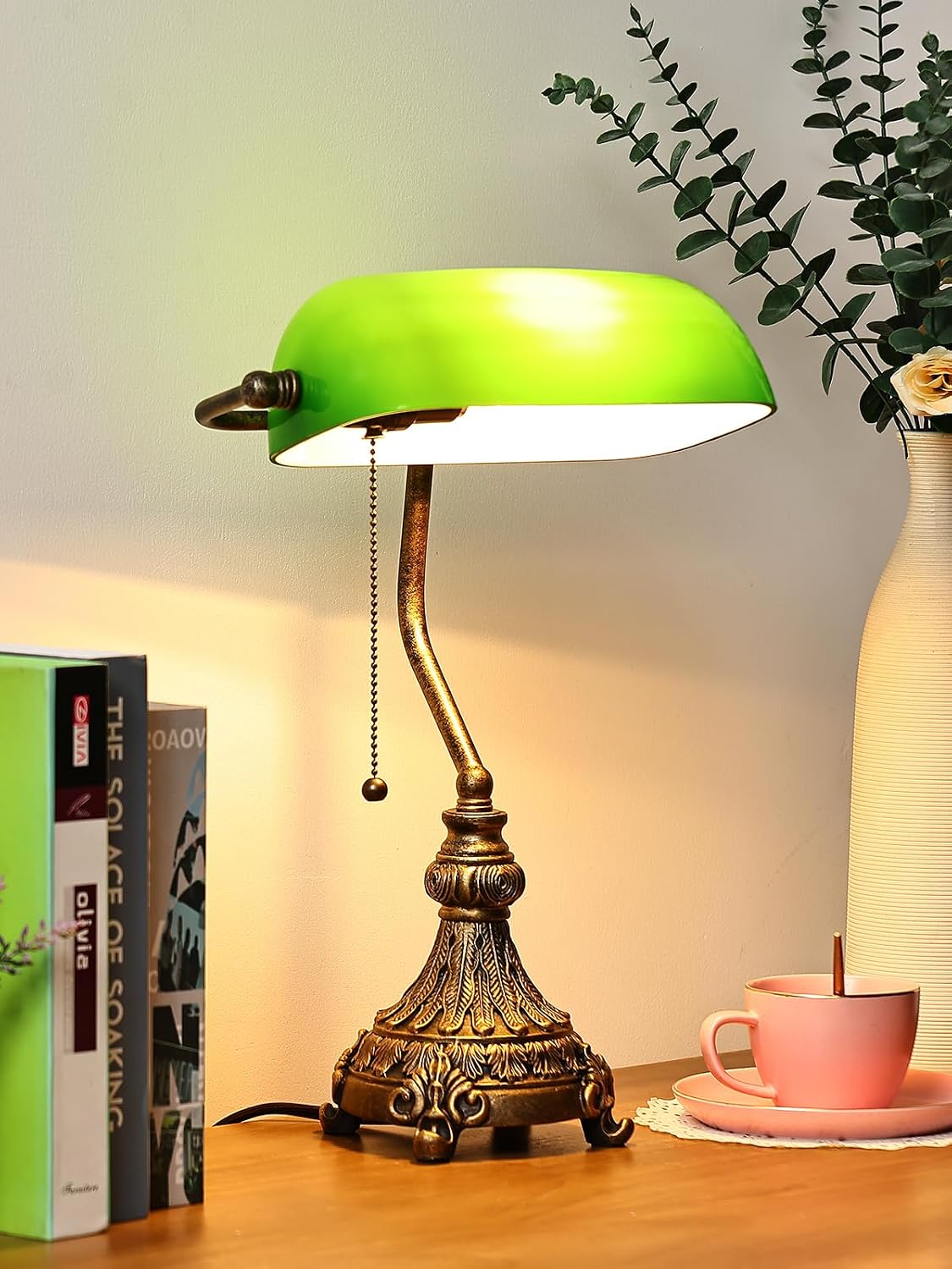 Newrays vintage green glass bankers desk lamp featuring an elegant design and LED bulb included.